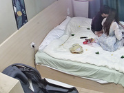 主题酒店 昨天的公狗腰今天换新花样了 让女友换上情趣洛莉塔装扮 后入猛冲 感觉像是走了后门呐1