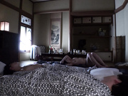 DVAJ-747 水着で入れる混浴温泉で妻が同僚とほろ酔いイチャつき浮気フラグびんびんビデオを発見、  あかね麗 - 4of5